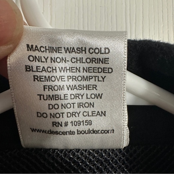 Vintage Descente ski vest, L, zip front, reflective accents, safety, visible - Picture 8 of 9